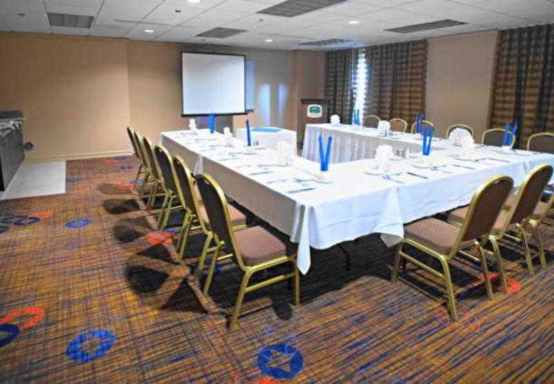 מלון Courtyard By Marriott בולדווין פארק מראה חיצוני תמונה