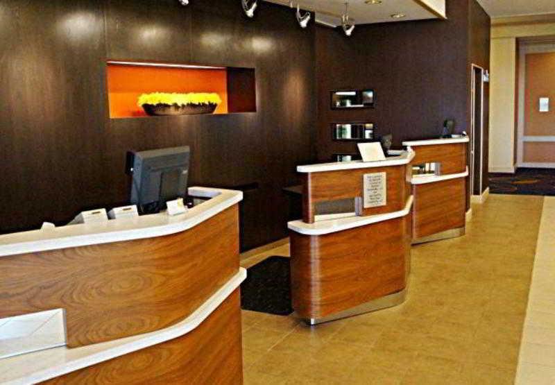 מלון Courtyard By Marriott בולדווין פארק מראה חיצוני תמונה